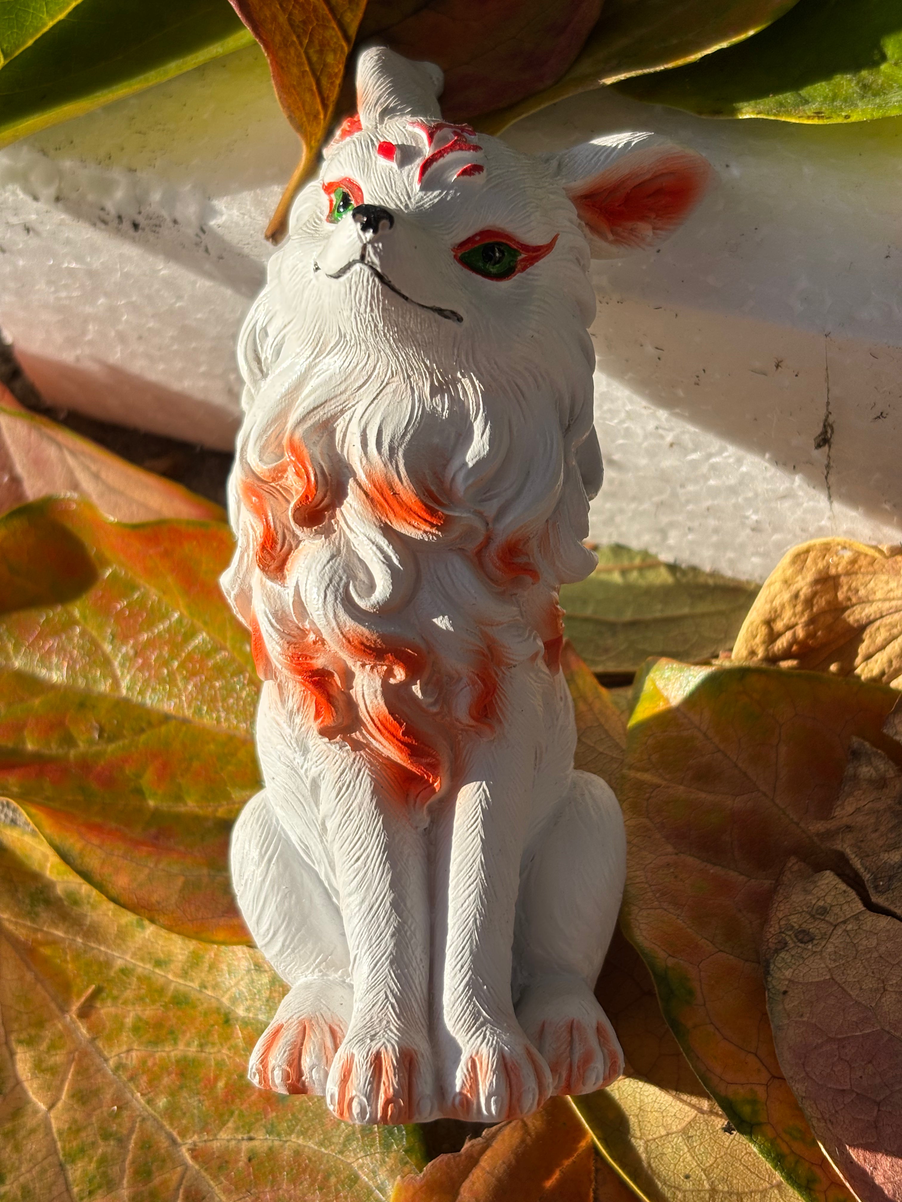 Charming Patterned White Fox Figurine 1