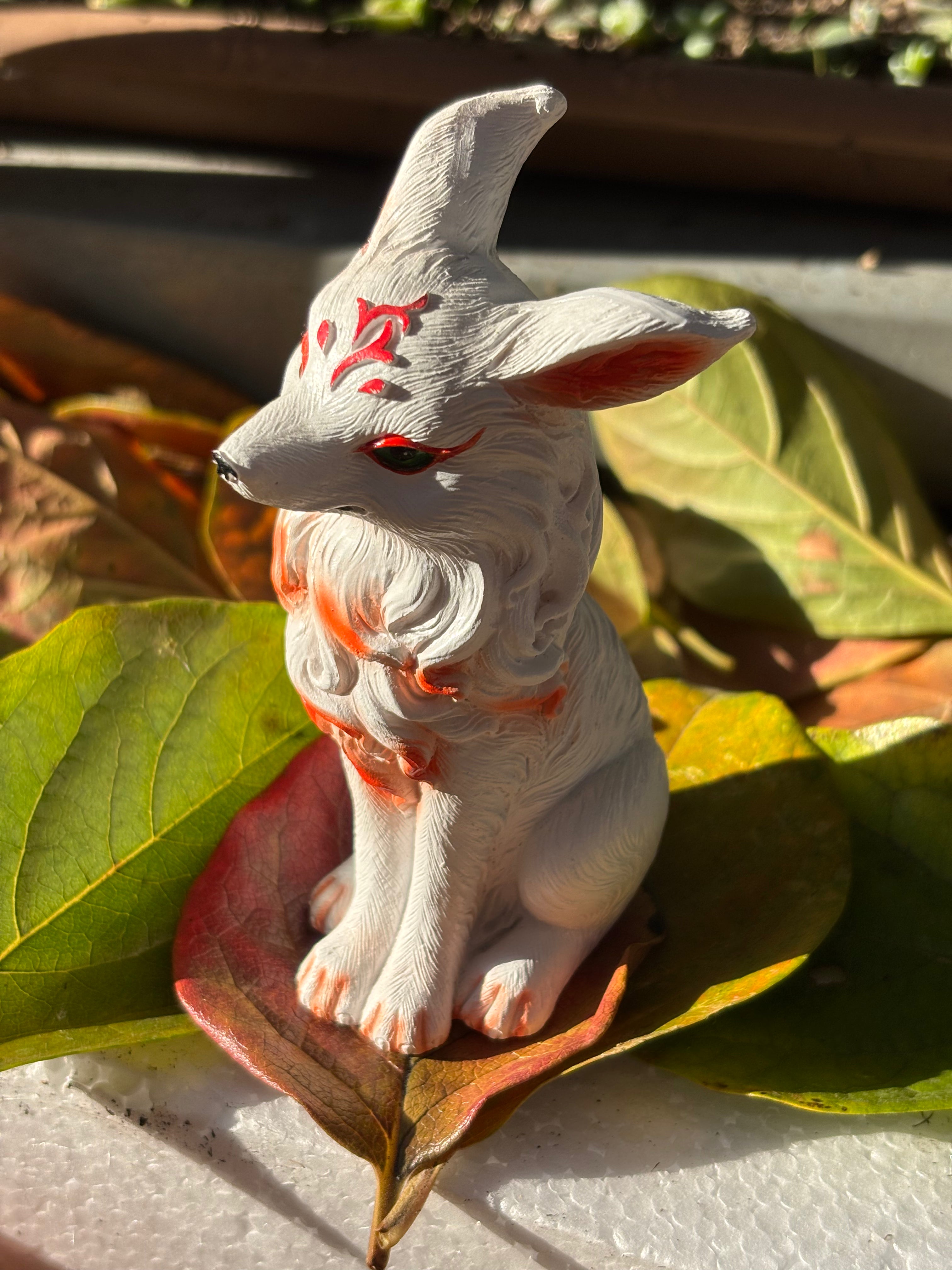 Charming Patterned White Fox Figurine 1