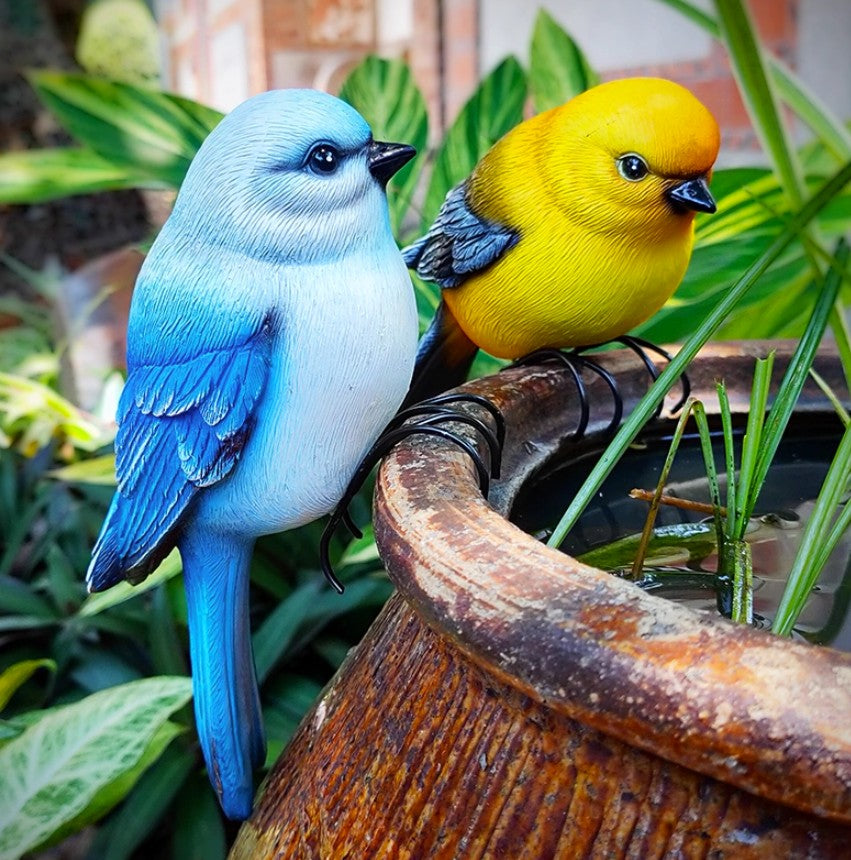 Garden-Style Realistic Bird Figurine Set-2 (2 Pieces)